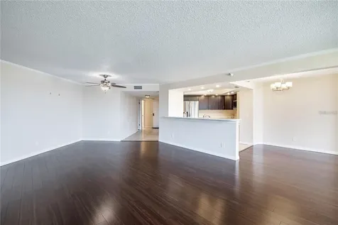 5950 Pelican Bay Plaza S Gulfport FL 33707