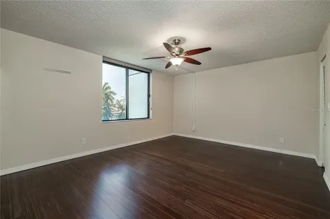5950 Pelican Bay Plaza S Gulfport FL 33707