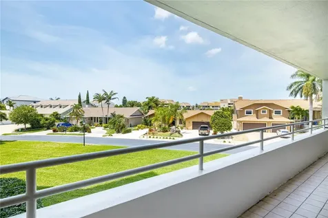 5950 Pelican Bay Plaza S Gulfport FL 33707