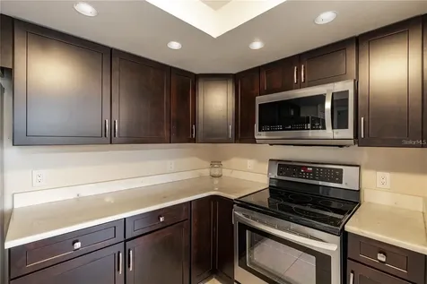 5950 Pelican Bay Plaza S Gulfport FL 33707