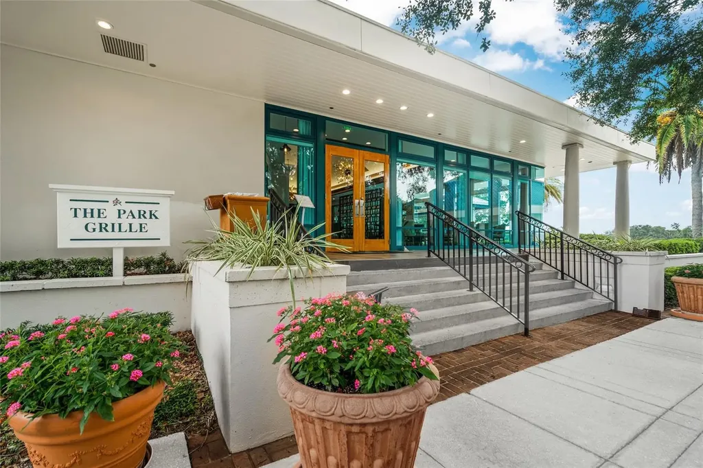 6660 Saint James Crossing University Park FL 34201