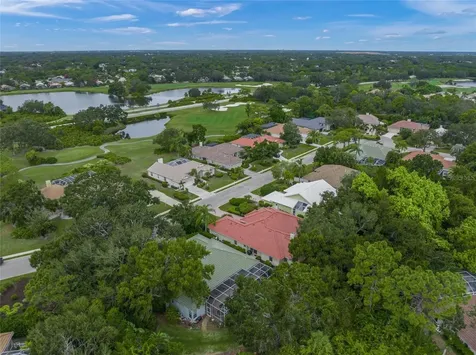 6660 Saint James Crossing University Park FL 34201