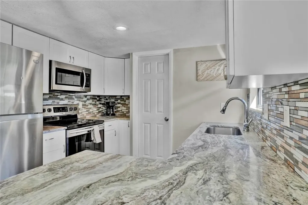 4021 Olive Avenue Sarasota FL 34231