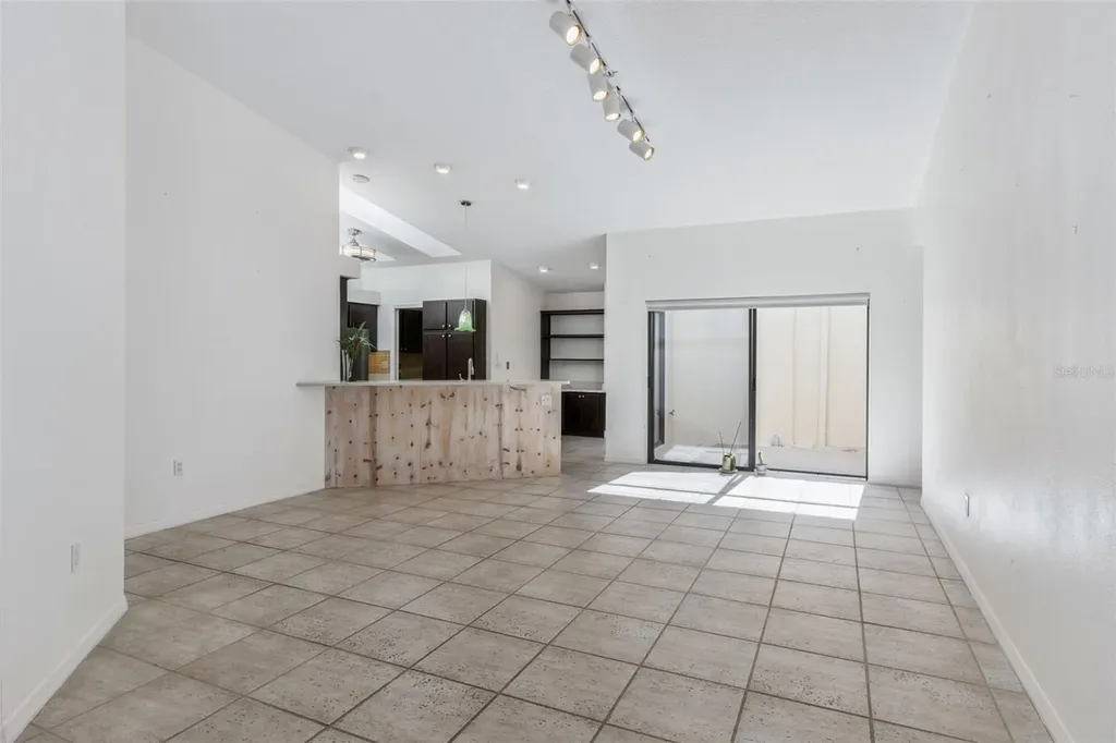 2697 Clubhouse Drive Lake Wales FL 33898