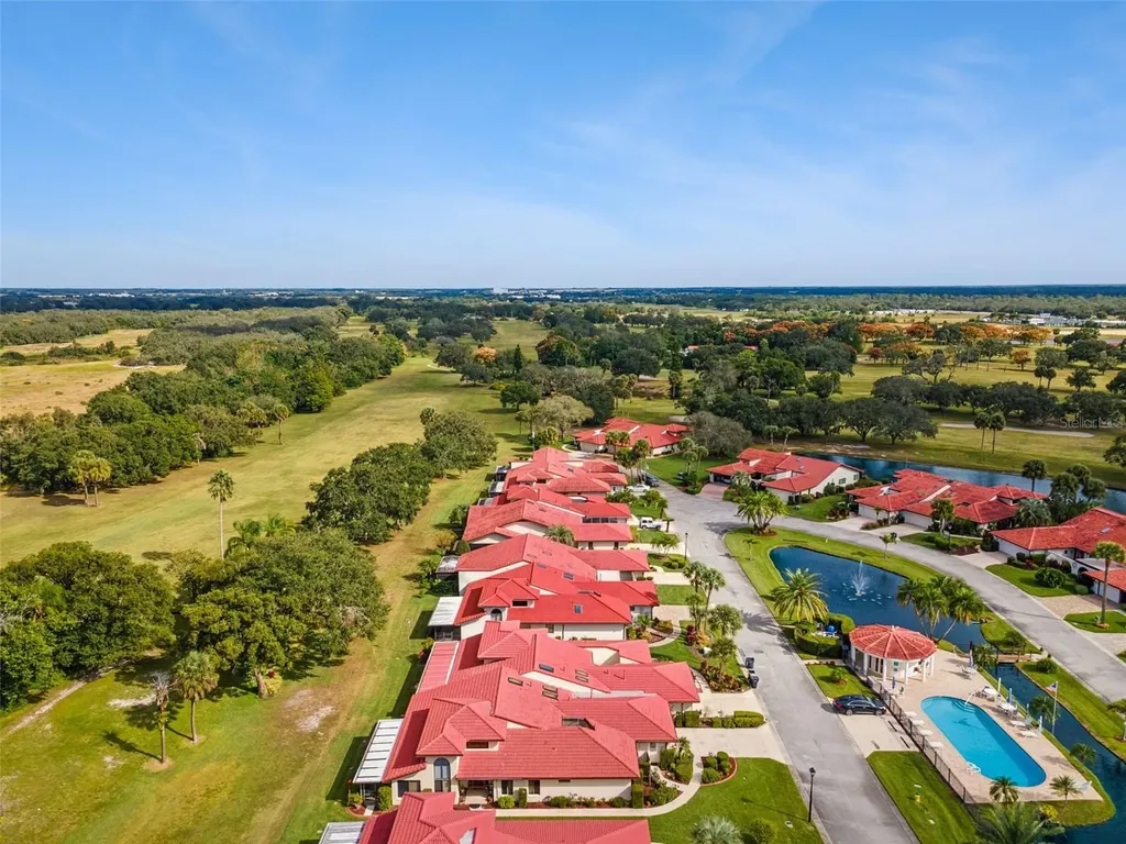 2697 Clubhouse Drive Lake Wales FL 33898