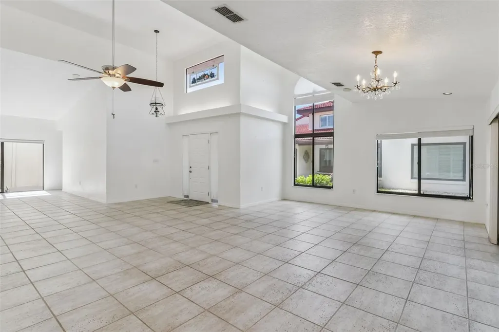 2697 Clubhouse Drive Lake Wales FL 33898