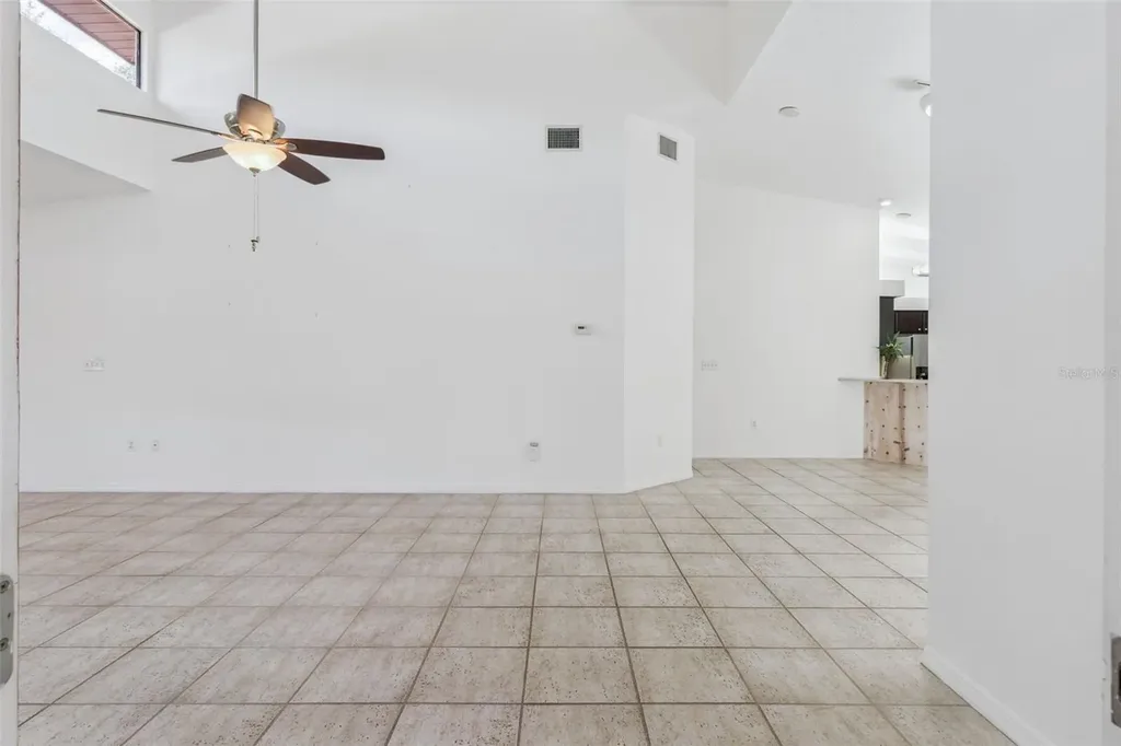 2697 Clubhouse Drive Lake Wales FL 33898