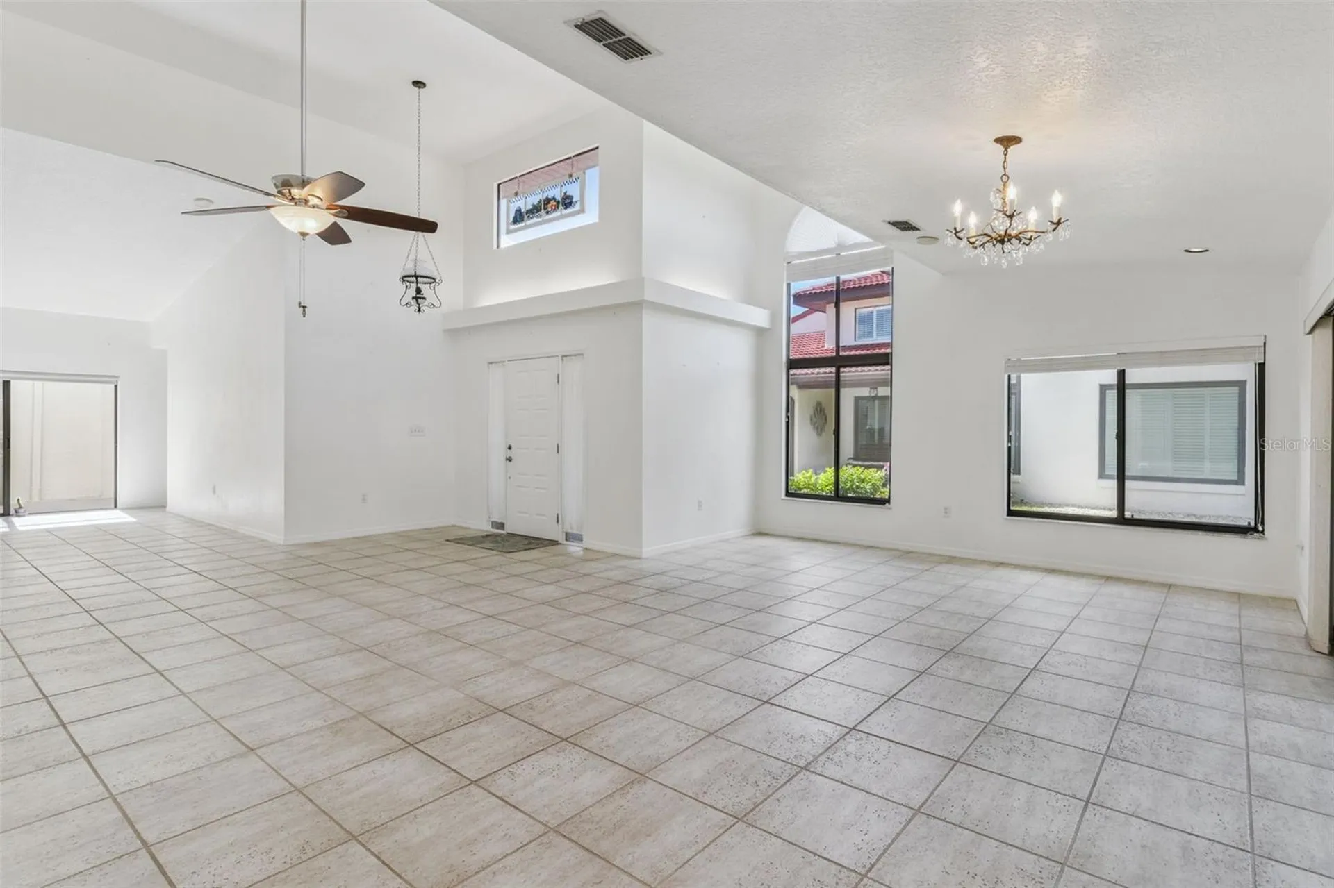 2697 Clubhouse Drive Lake Wales FL 33898