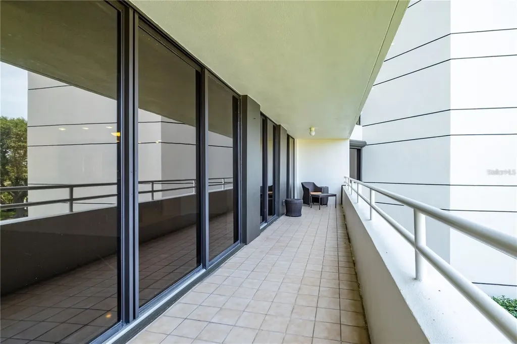 5950 Pelican Bay Plaza S Gulfport FL 33707