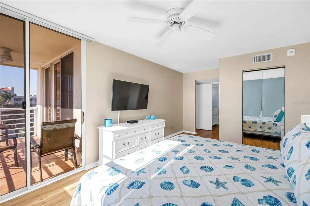 6021 Bahia Del Mar Circle St Petersburg FL 33715