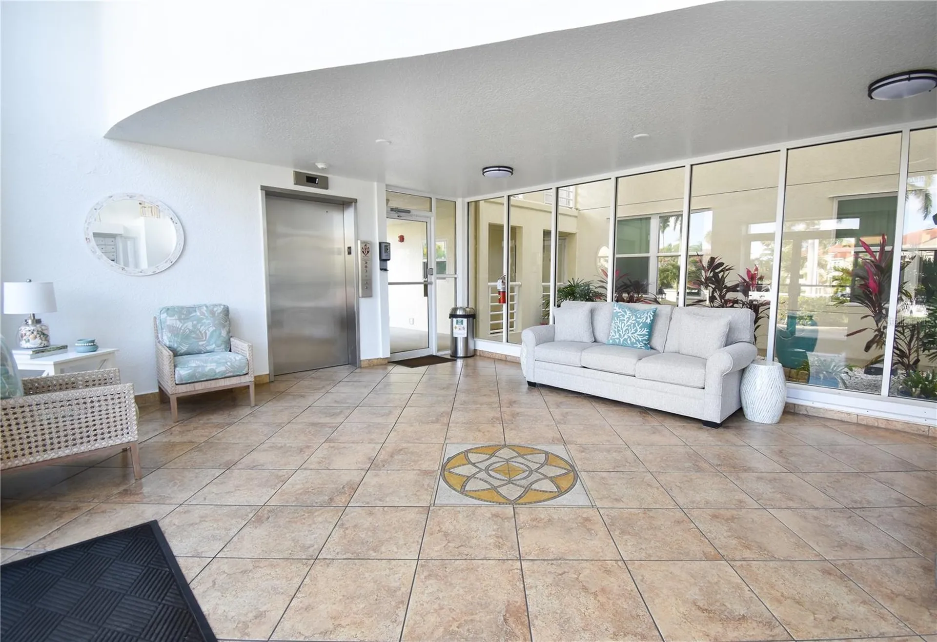 6021 Bahia Del Mar Circle St Petersburg FL 33715