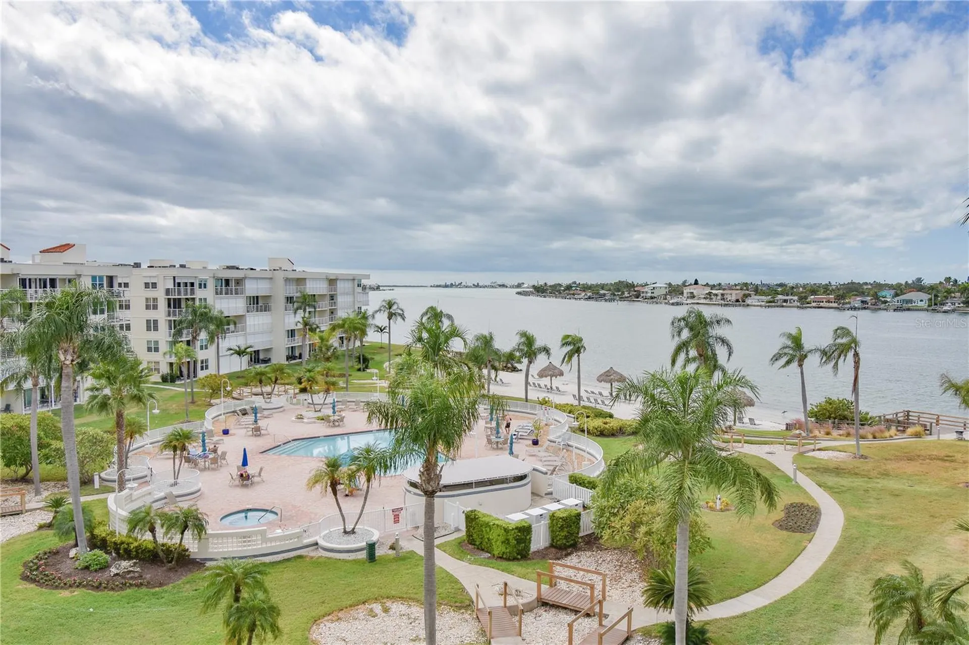 6021 Bahia Del Mar Circle St Petersburg FL 33715