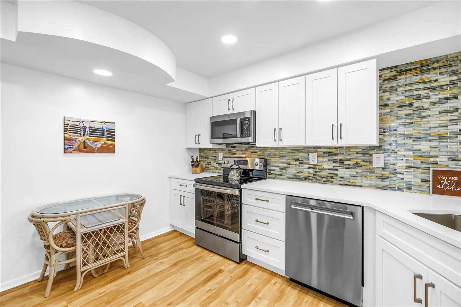 6021 Bahia Del Mar Circle St Petersburg FL 33715