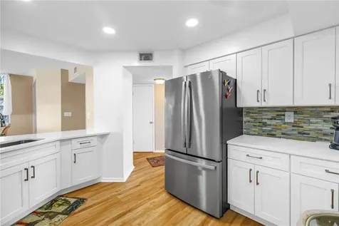 6021 Bahia Del Mar Circle St Petersburg FL 33715