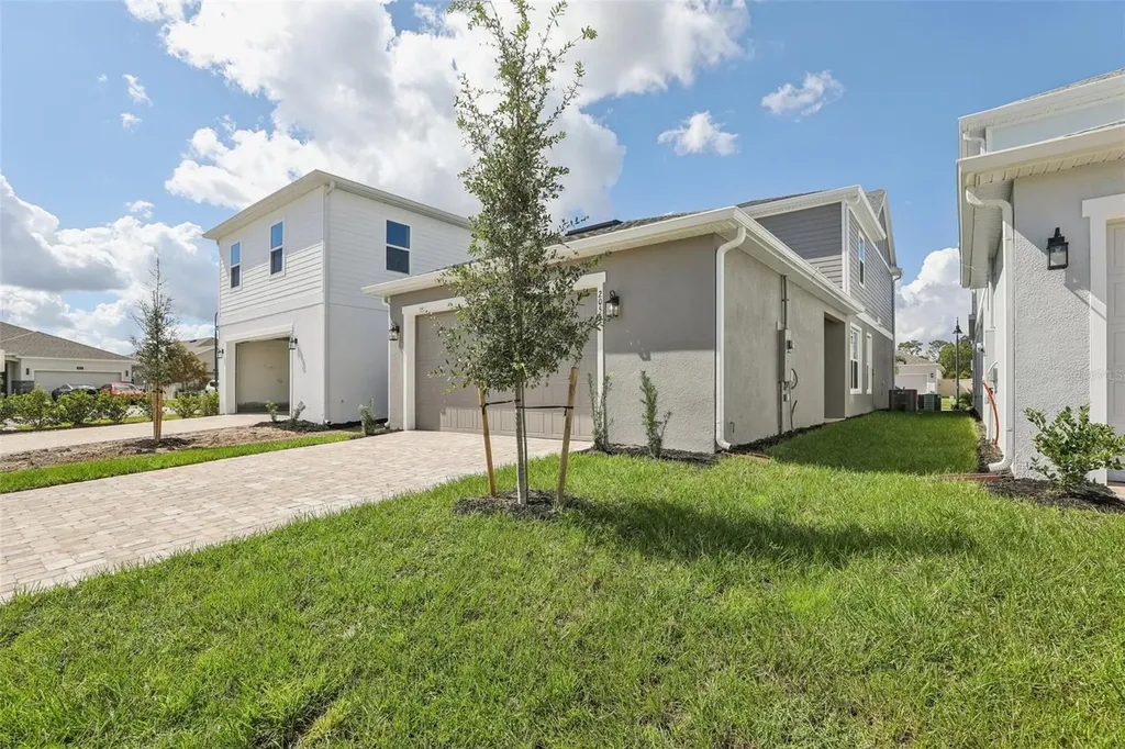 2055 Iorio Street St Cloud FL 34771
