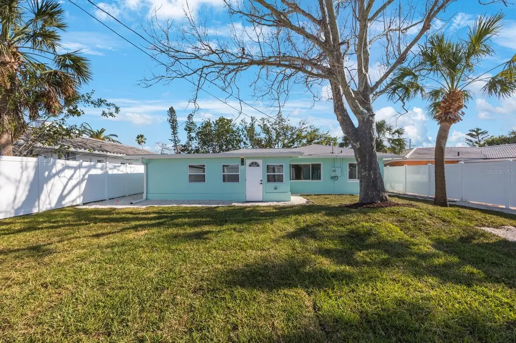 280 41st Avenue St Pete Beach FL 33706