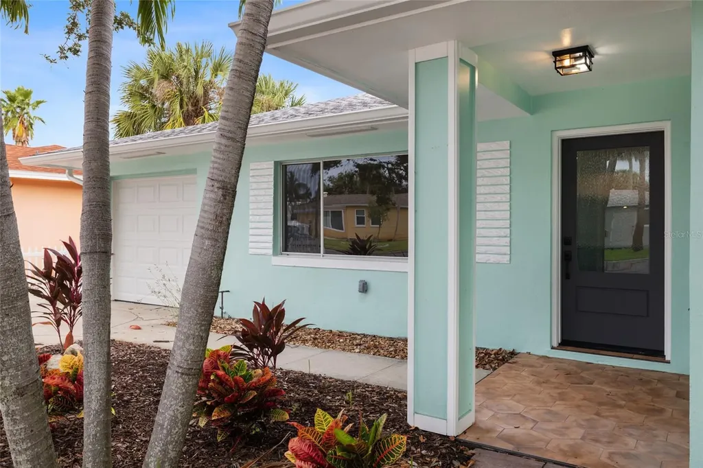 280 41st Avenue St Pete Beach FL 33706