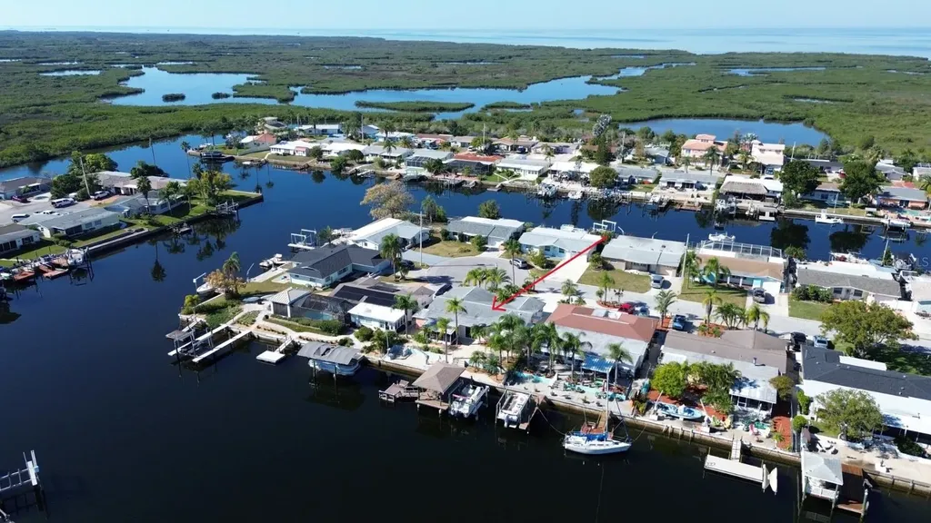 12612 4th Isle Hudson FL 34667