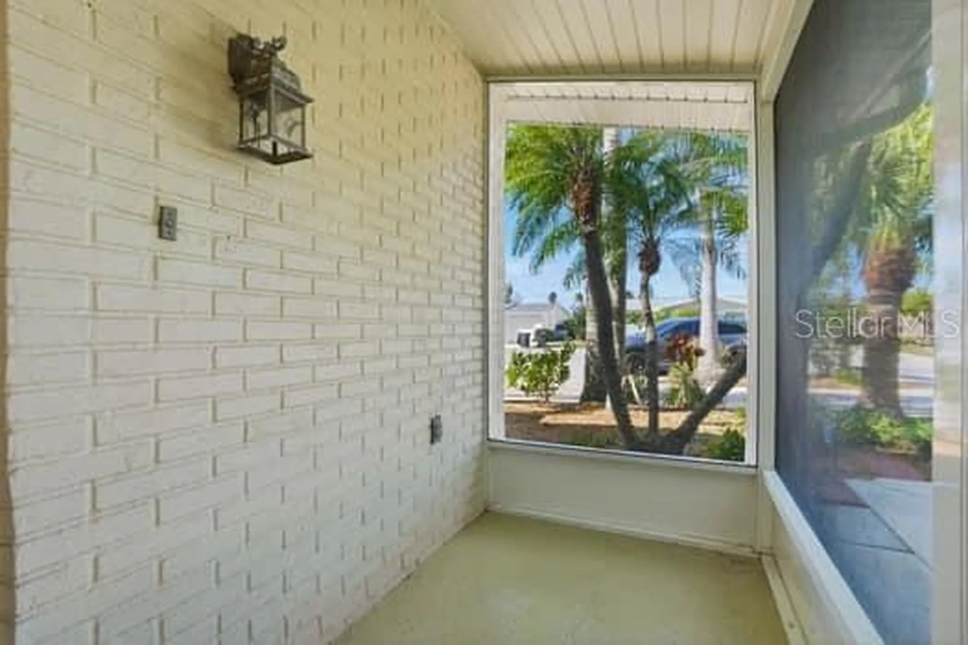 12612 4th Isle Hudson FL 34667