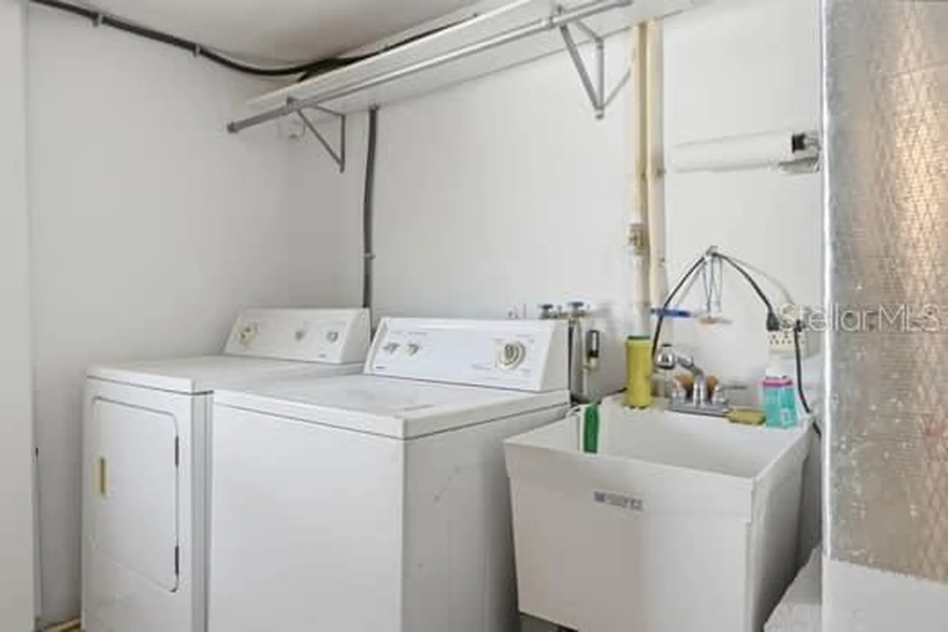 12612 4th Isle Hudson FL 34667