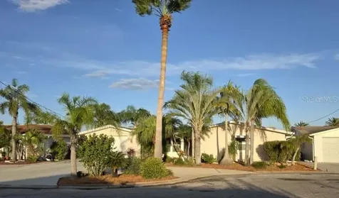 12612 4th Isle Hudson FL 34667