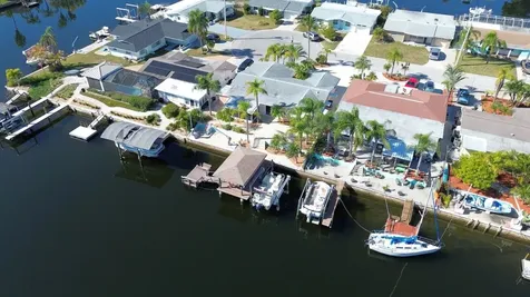 12612 4th Isle Hudson FL 34667