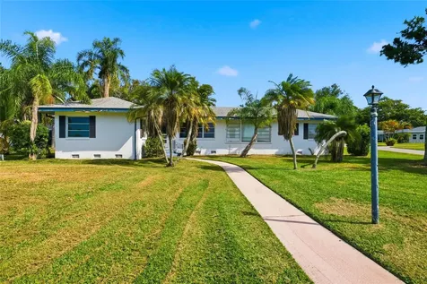 6240 Uplands Boulevard Sarasota FL 34243