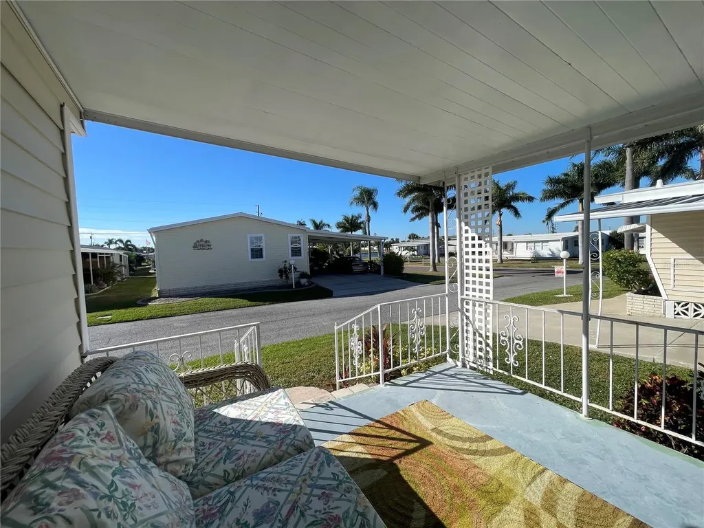 504 49th C Avenue Drive E Bradenton FL 34203