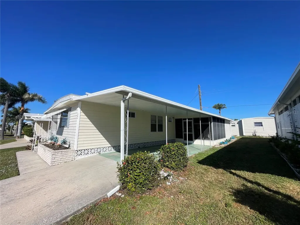 504 49th C Avenue Drive E Bradenton FL 34203
