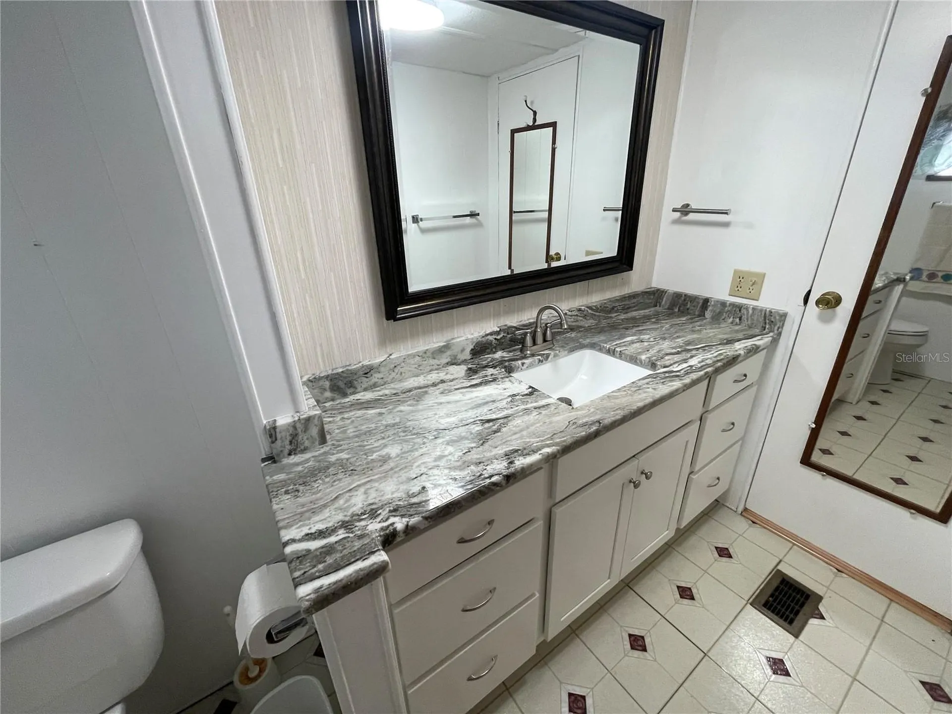 504 49th C Avenue Drive E Bradenton FL 34203