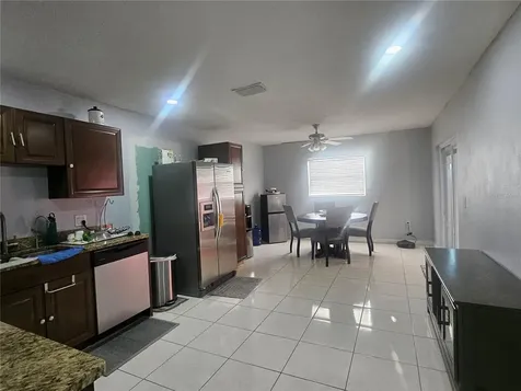 802 Windsor Circle Brandon FL 33510