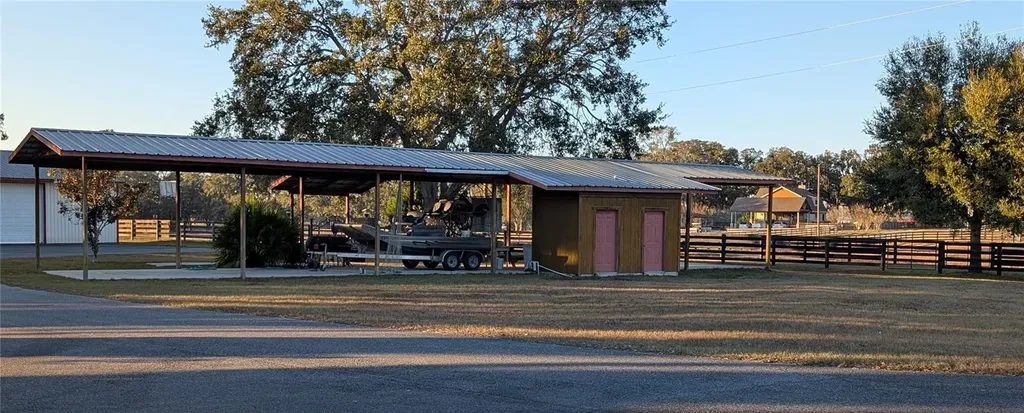 18800 SE 47th Place Morriston FL 32668