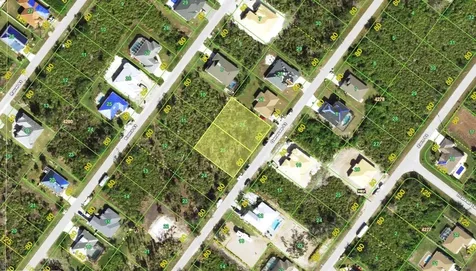 9213 & 9221 Genesee Street Port Charlotte FL 33981