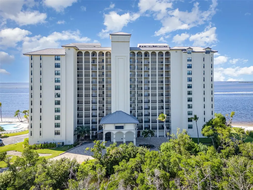 17080 Harbour Pointe Drive Fort Myers FL 33908