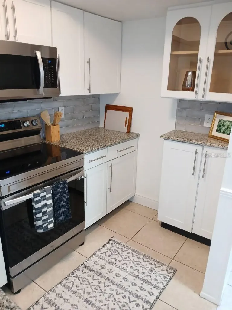 156 Devon Court Dunedin FL 34698