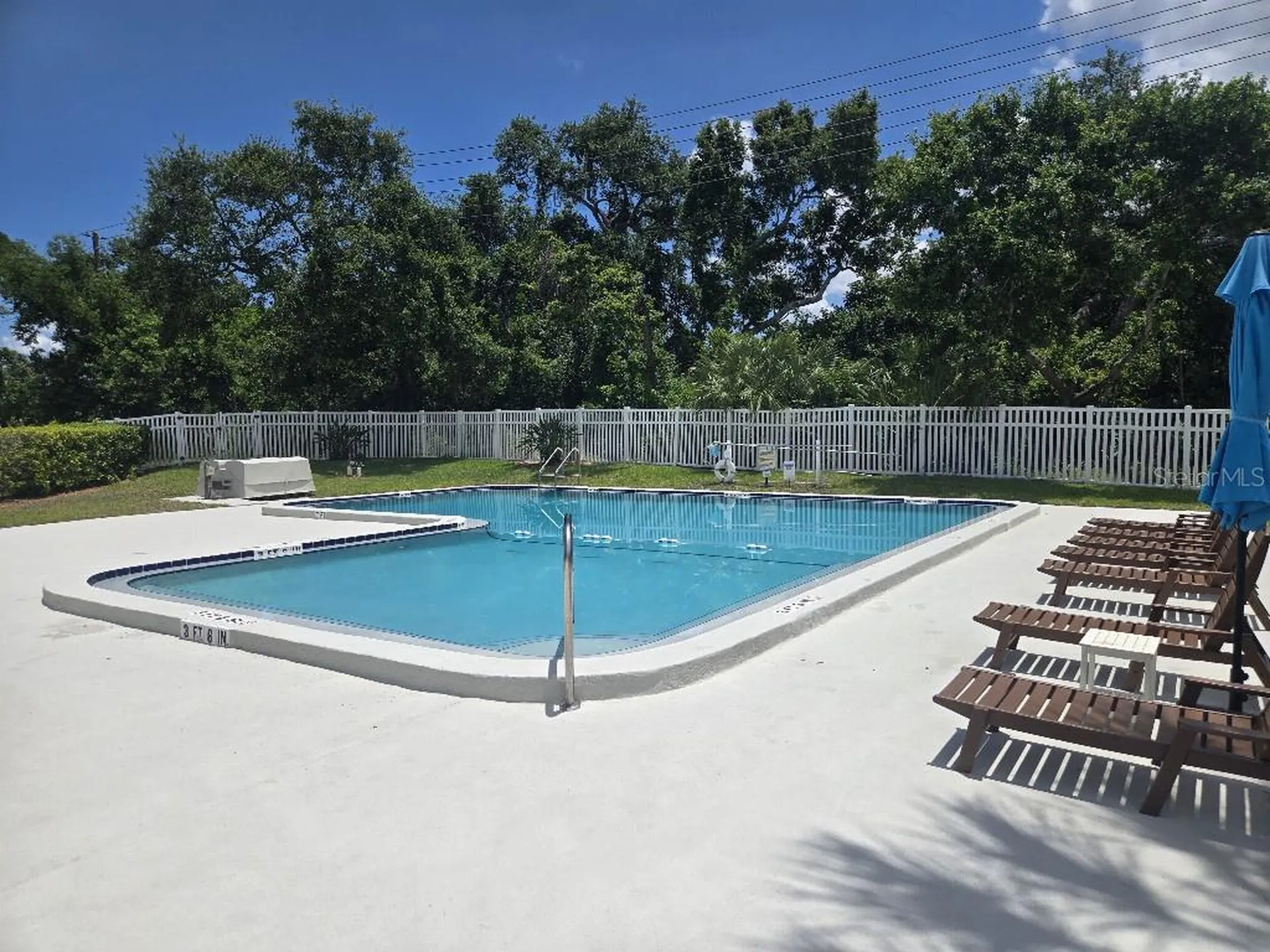 156 Devon Court Dunedin FL 34698
