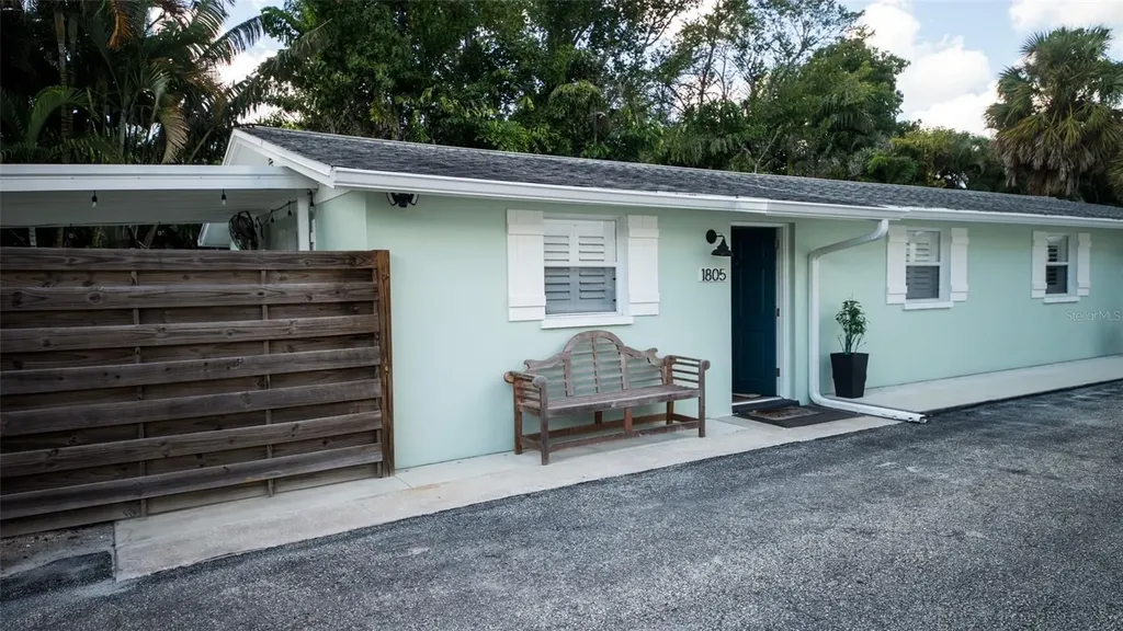 1805 Ivanhoe Street Sarasota FL 34231