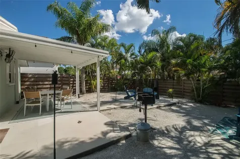 1805 Ivanhoe Street Sarasota FL 34231