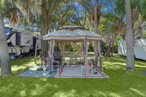 16960 SE 115th Avenue Weirsdale FL 32195