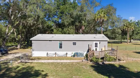 16960 SE 115th Avenue Weirsdale FL 32195