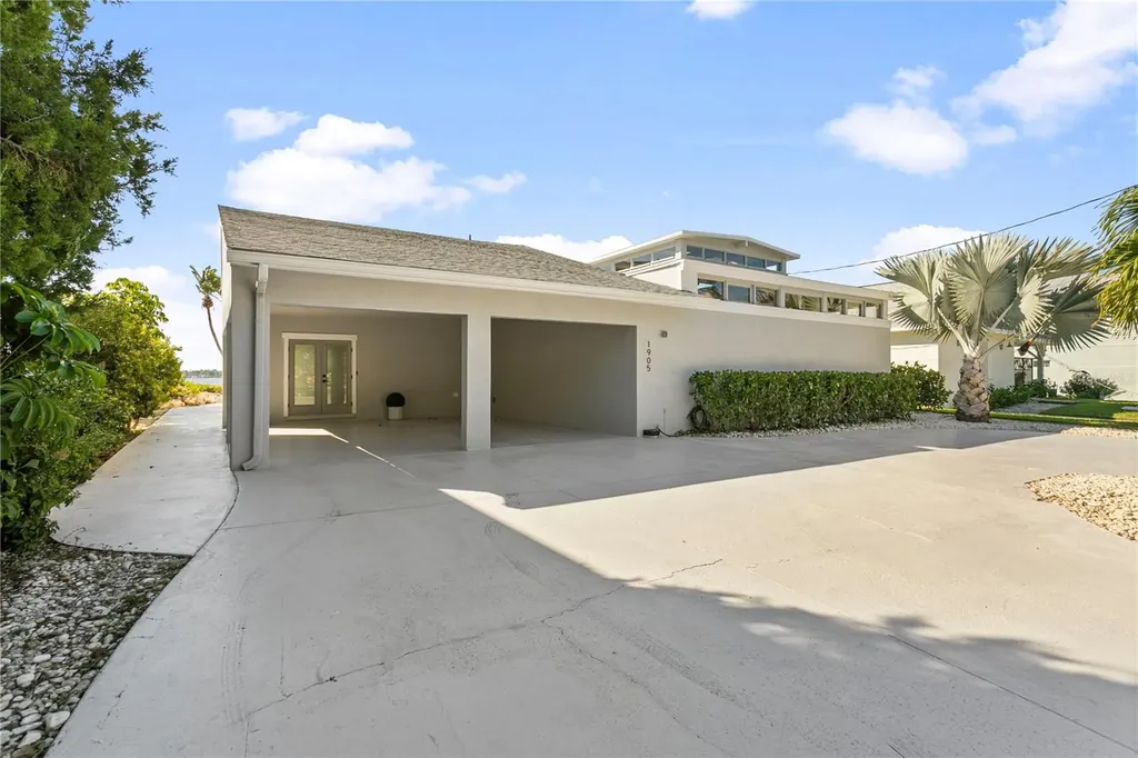 1905 4th Street W Palmetto FL 34221