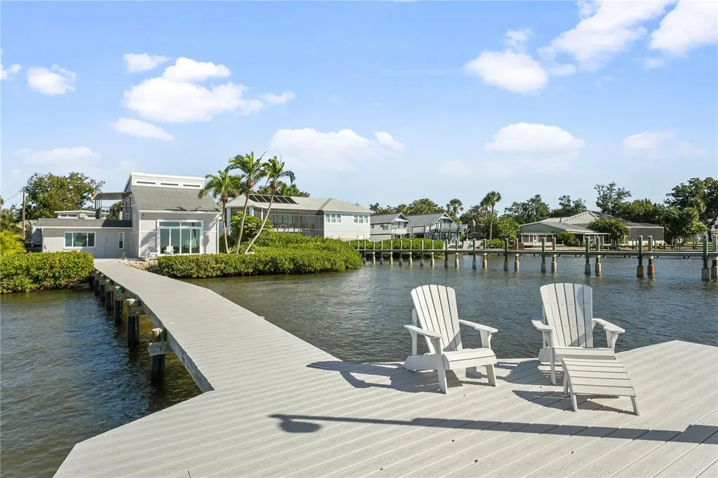 1905 4th Street W Palmetto FL 34221
