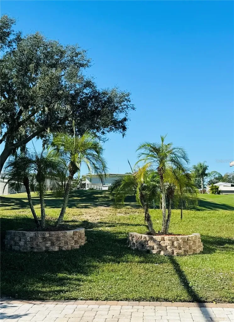 2738 St George Drive Davenport FL 33837