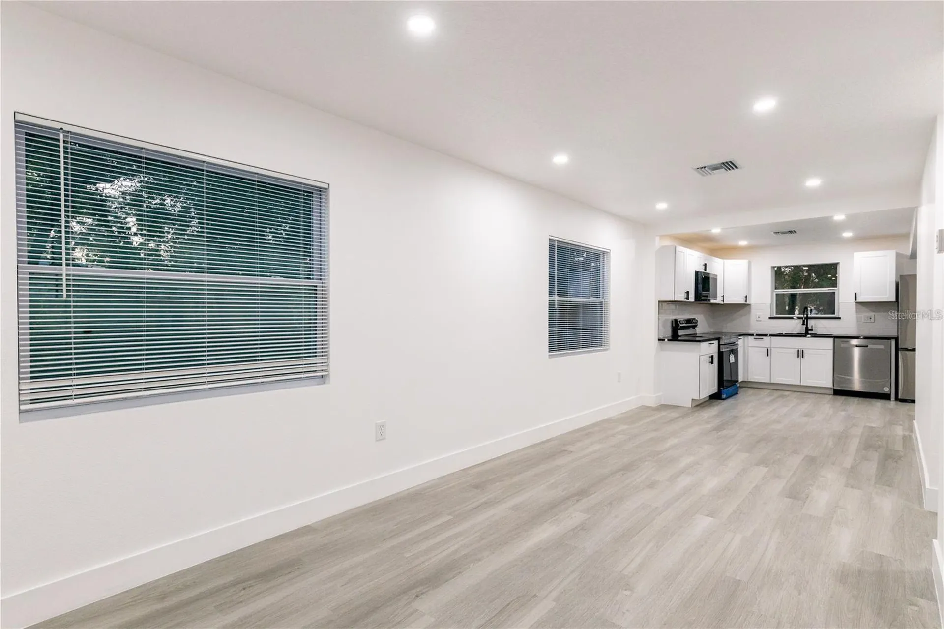 3149 W Washington Street Orlando FL 32805