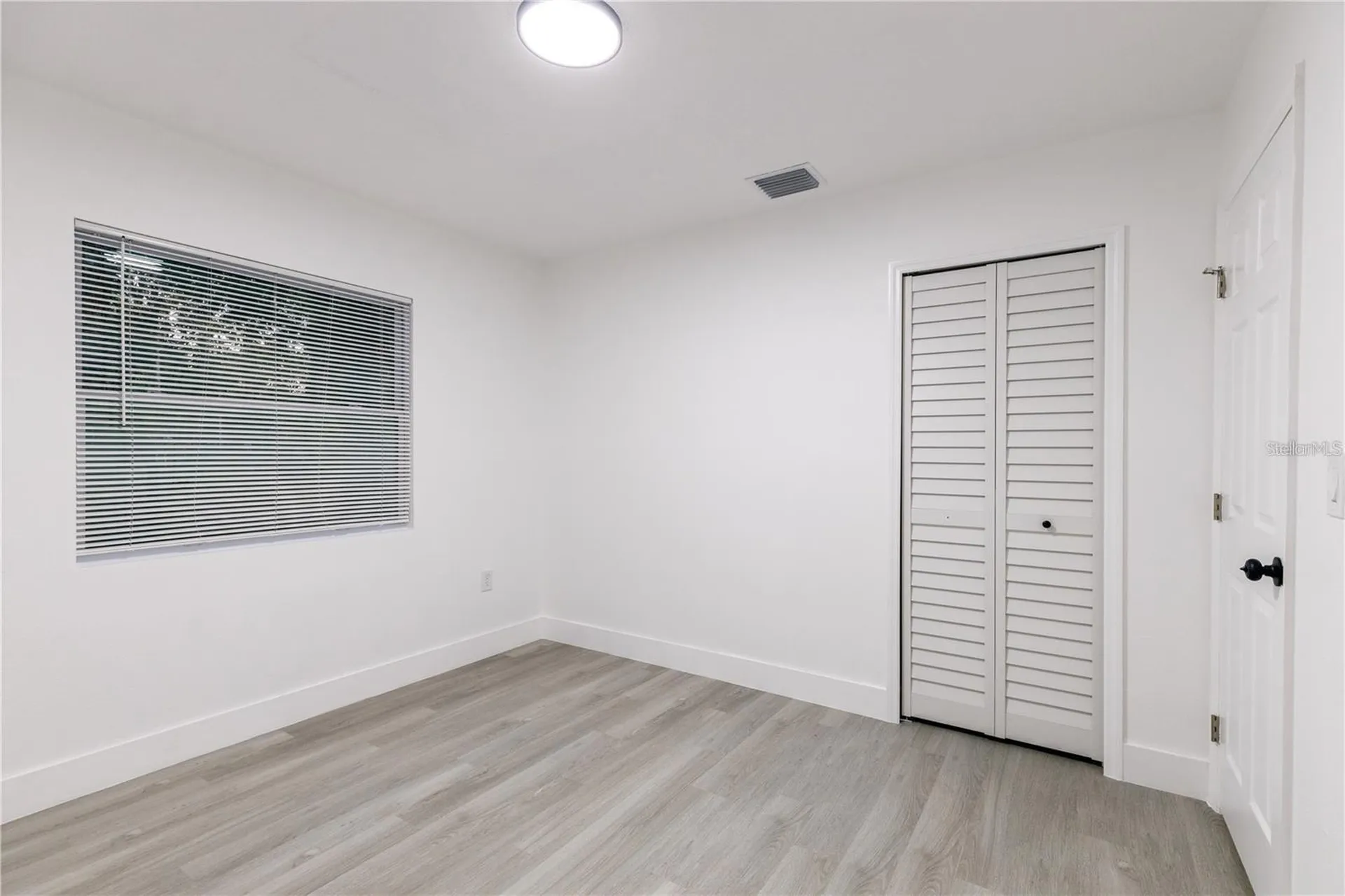 3149 W Washington Street Orlando FL 32805