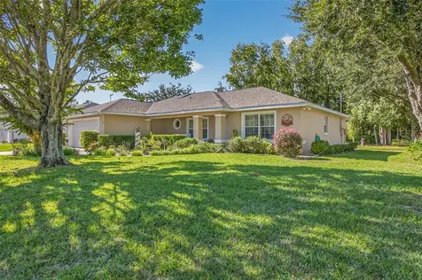 2 Long Place Palm Coast FL 32137