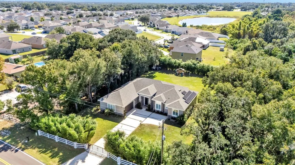 1586 Martin Luther King Boulevard NE Winter Haven FL 33881