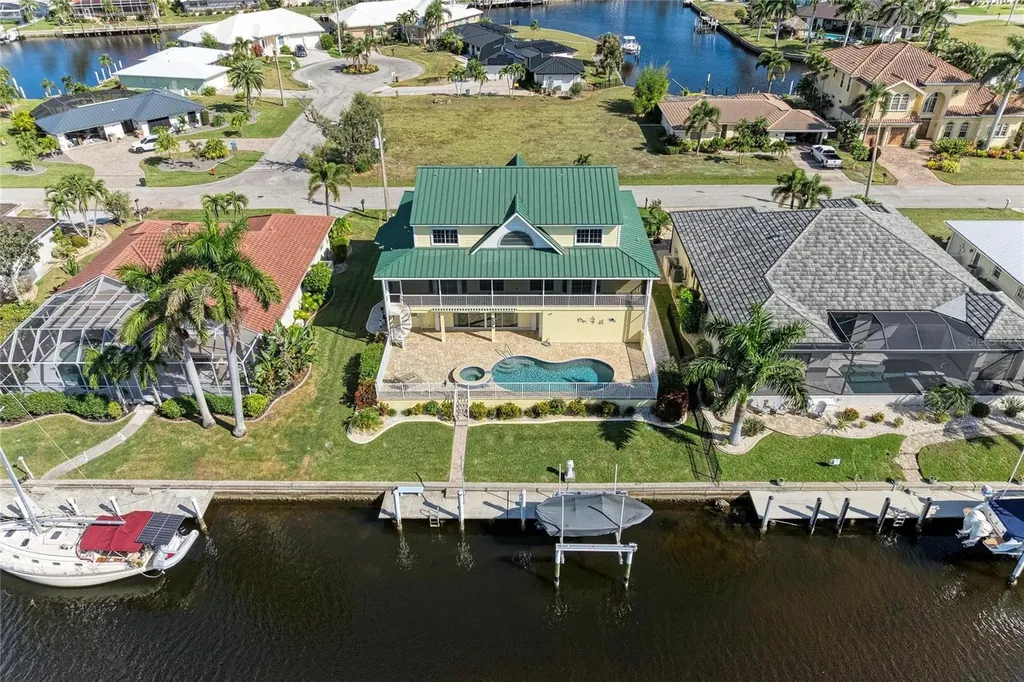 2839 Coral Way Punta Gorda FL 33950