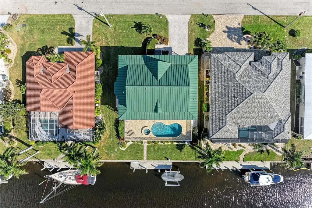 2839 Coral Way Punta Gorda FL 33950