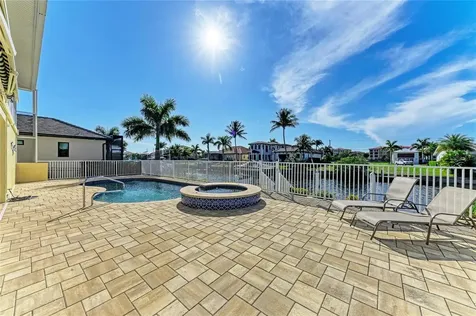 2839 Coral Way Punta Gorda FL 33950